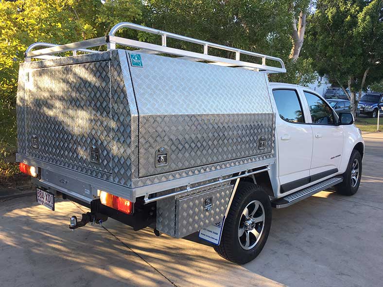 Alloy Canopy and Rack fitted onto tray