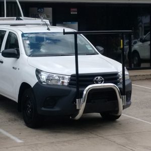 TOYOTA HILUX NUDGE BAR with removable "H" rack-2015 on