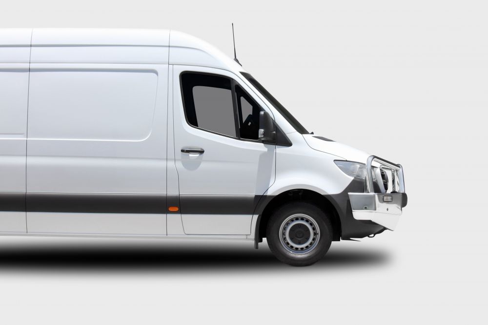 Style 2 Big Tube Bullbar Mercedes-Benz Sprinter MY19 - Image 2