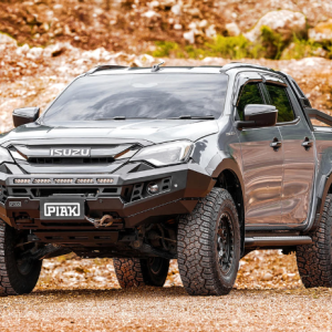 Genesis Non Loop Bar with Black Recovery Points & Bash Plate for Isuzu D-Max 11-2023>