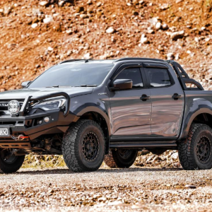 Genesis Loop Bar with Orange Recovery Points & Black Bash Plate for Isuzu D-Max 11-2023>