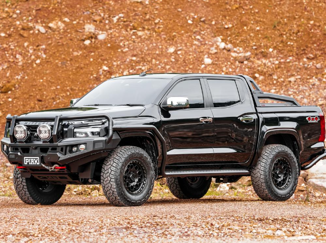 Genesis Loop Bar with Black Recovery Points & Orange Bash Plate for Mitsubishi Triton 12-2023> - Image 2